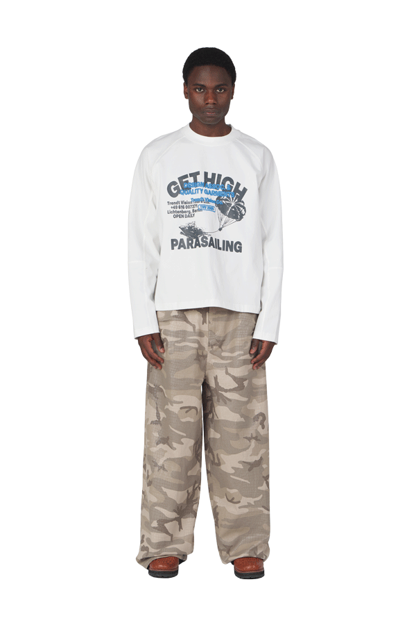 Parasailing Longsleeve