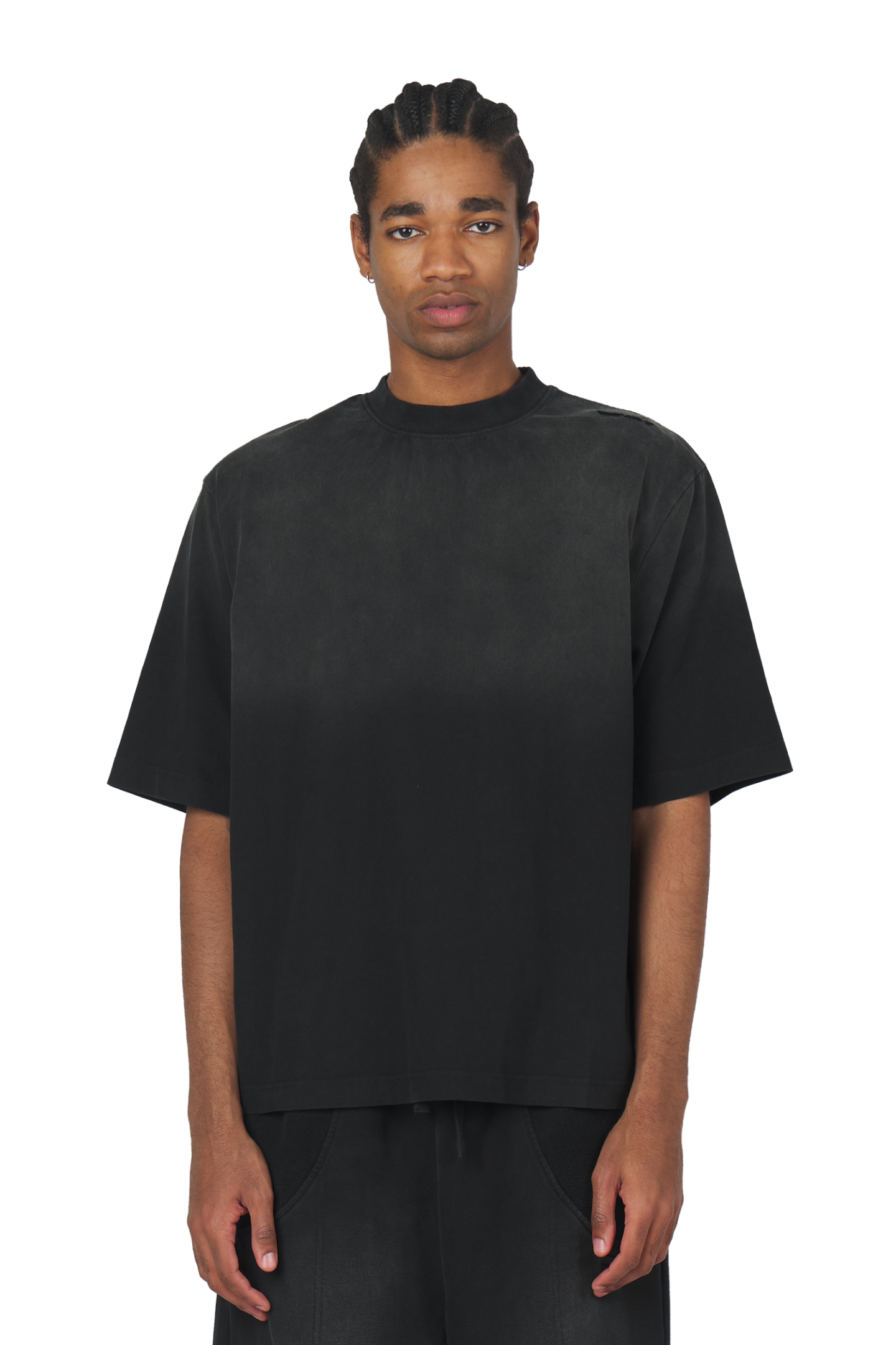 Black Tee