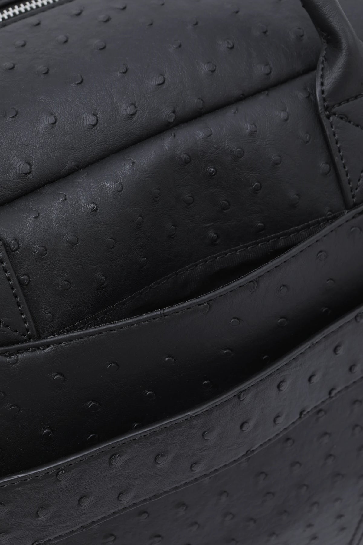 "Ostrich" Duffle Bag Black