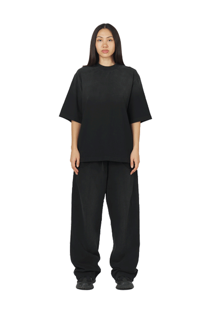 Black Tee