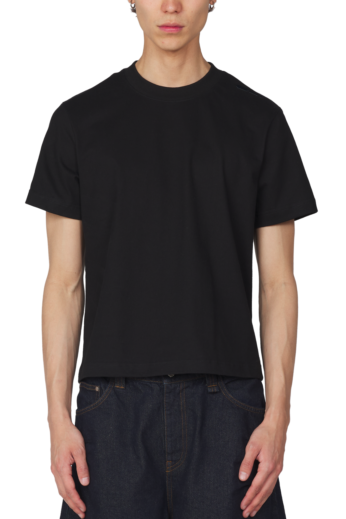Black Slim / Regular Fit Tee
